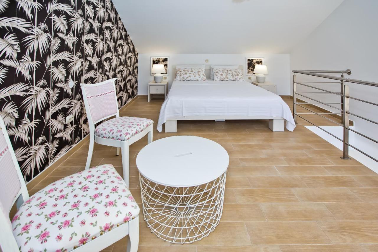 Apartment Maslina *