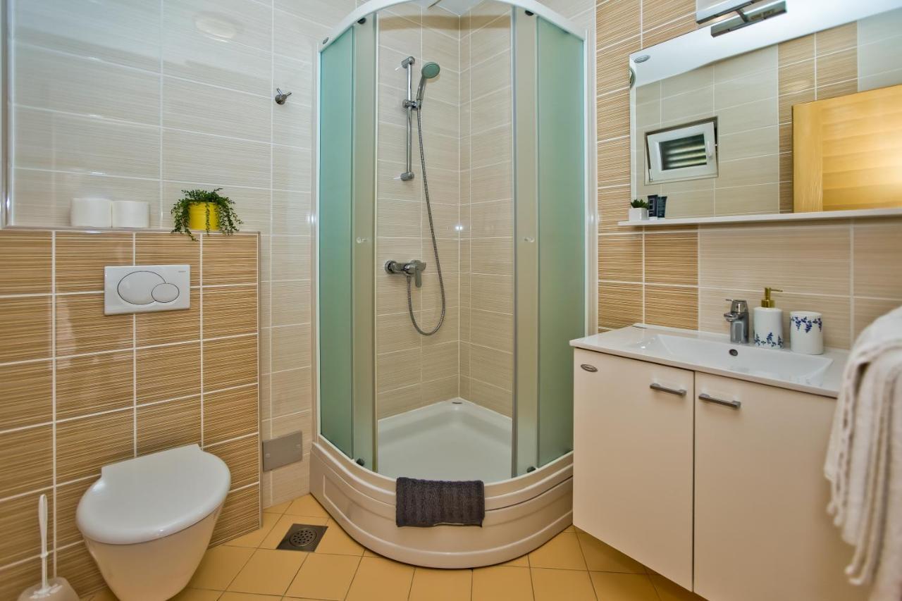 Apartment Maslina Milna (Hvar)