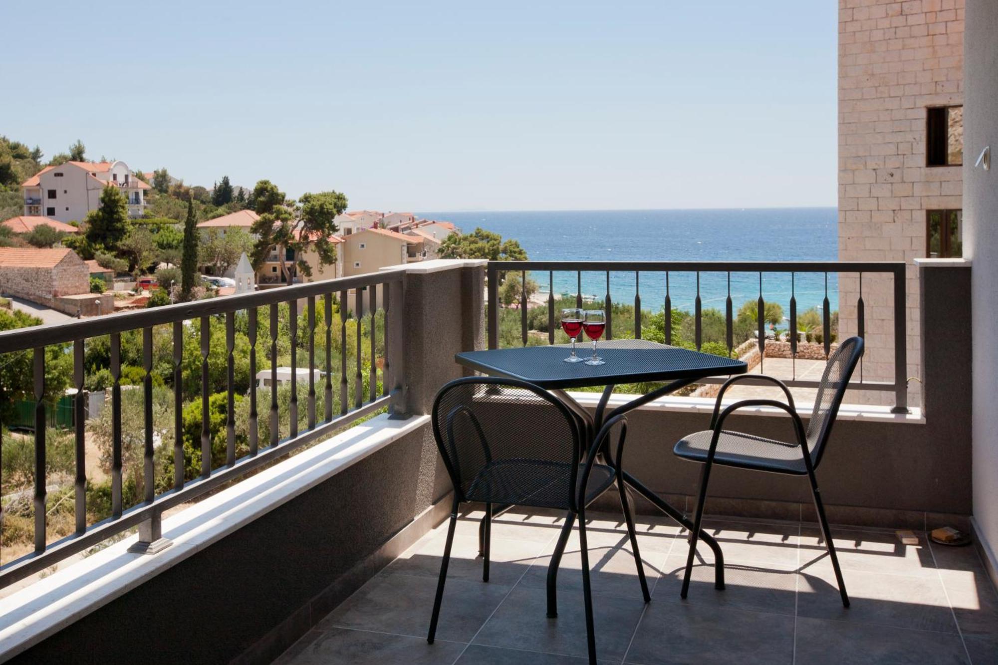 Apartment Maslina *
