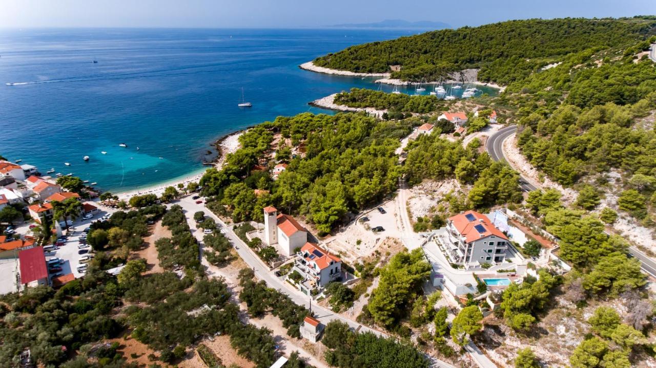 Maslina Milna (Hvar)