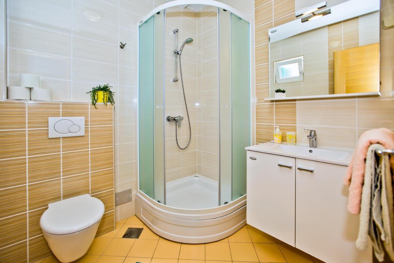 Apartment Maslina *